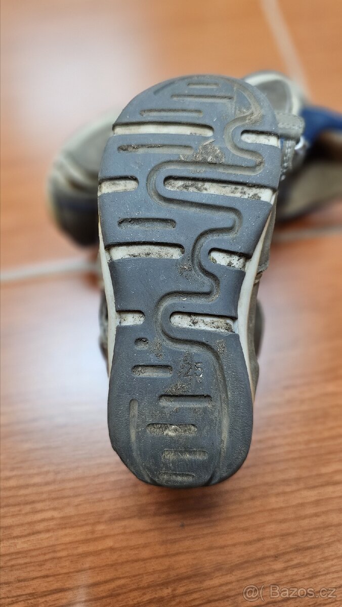 Sandály zn. Santé, vel. 25 - 3