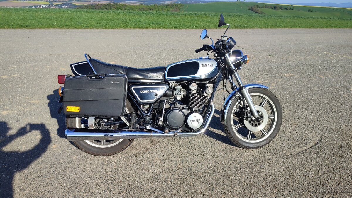 Yamaha XS 750 - 3