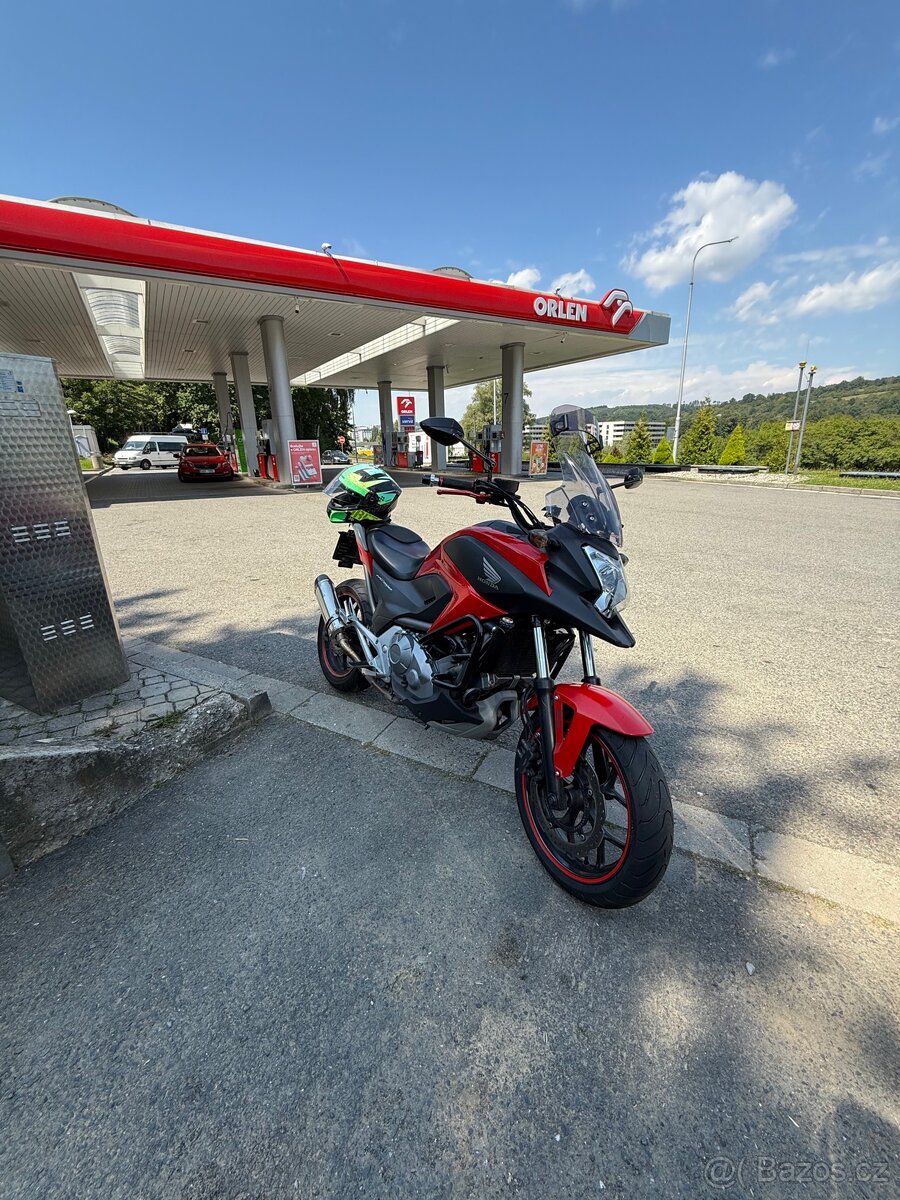Honda NC700X - 3