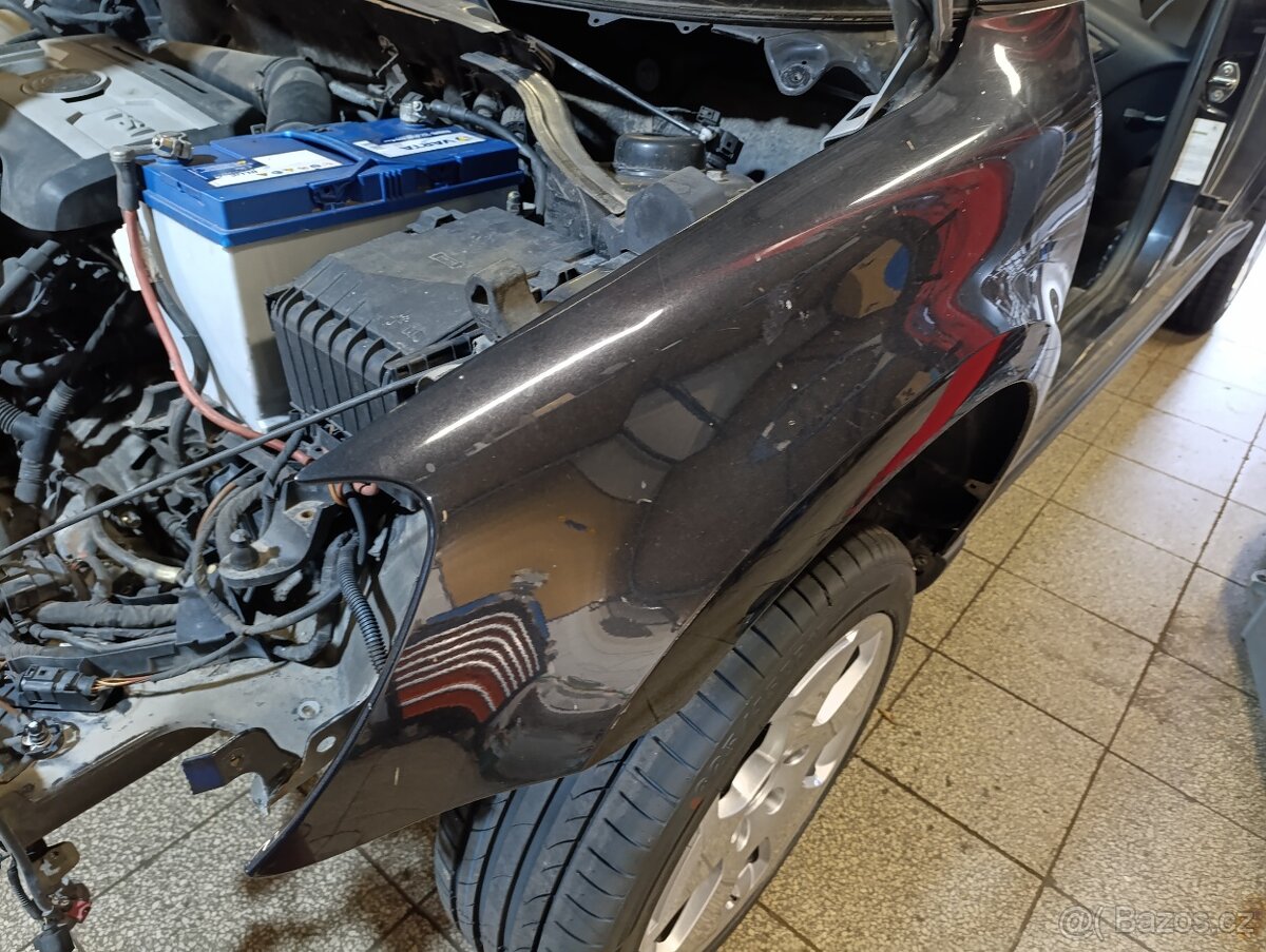 Škoda Yeti Levý přední blatník originál - 3