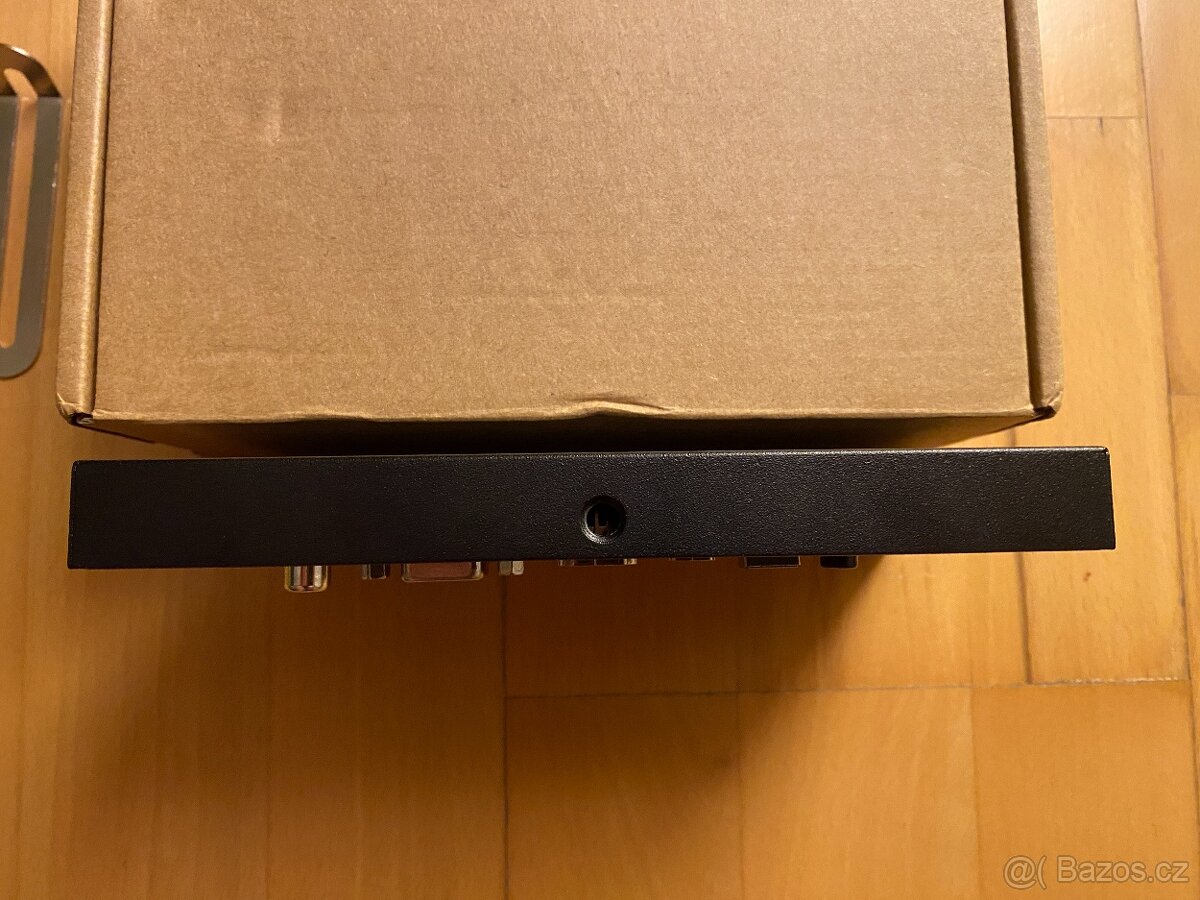 7" LCD mini monitor - IPS panel - 3