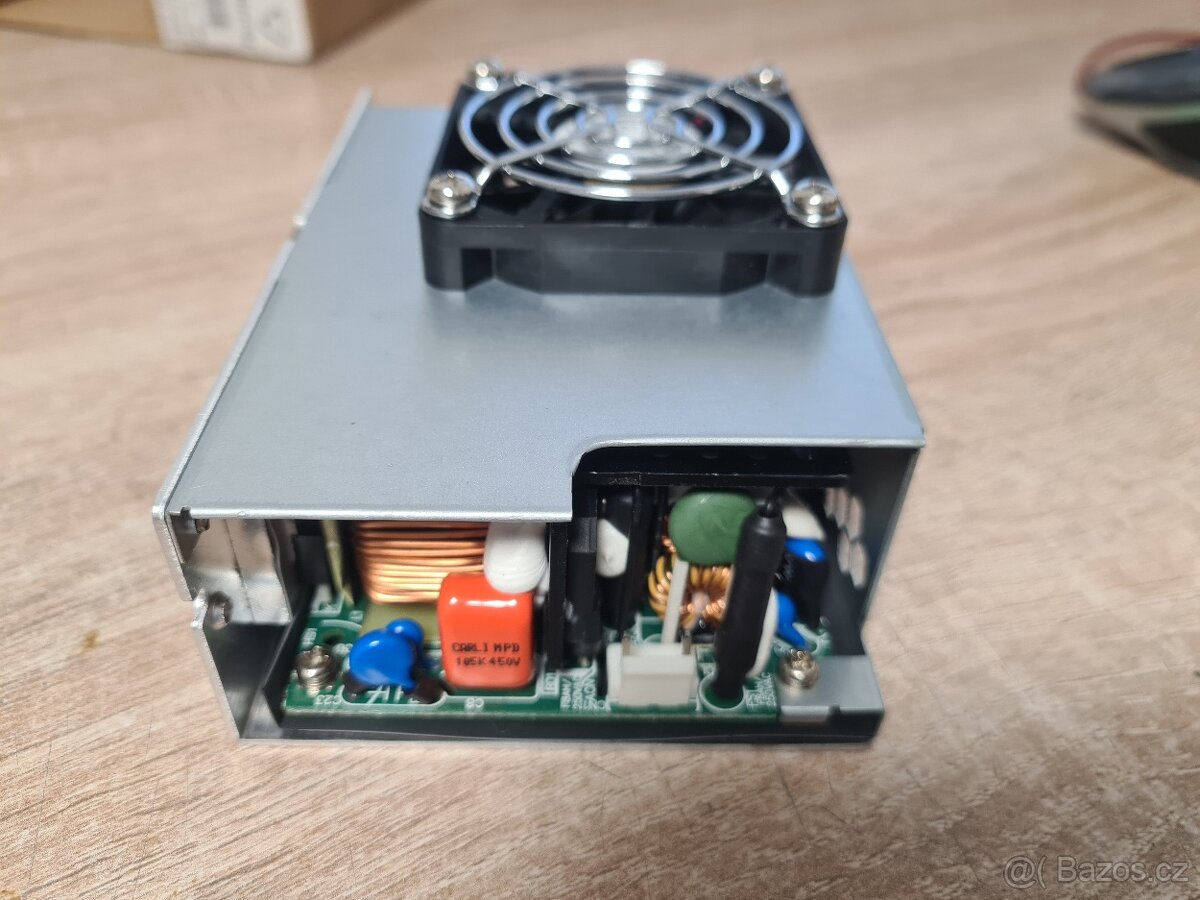 Spínaný napájecí zdroj MEAN WELL 48V dc 10.4A - 500W - 3