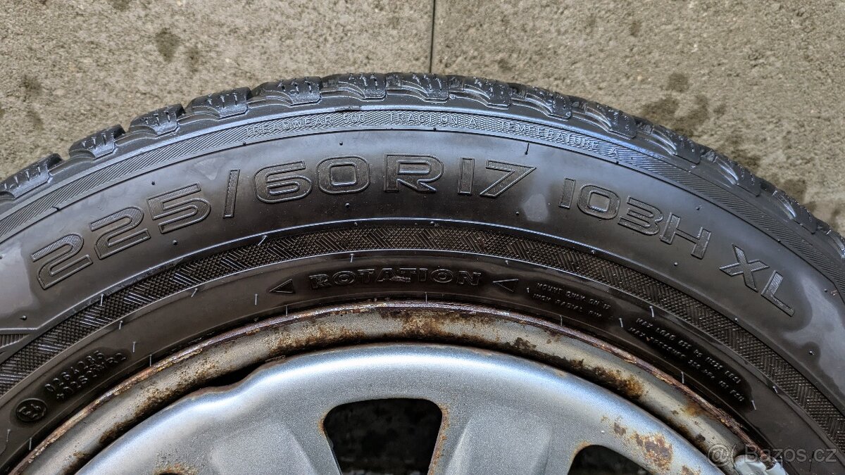 Sada zimních pneu Nokian 225/60 R17 103H XL na discích - 3