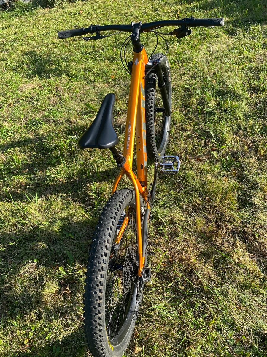 Trek Roscoe 7 (2021), 27,5”, rám M/L - 3