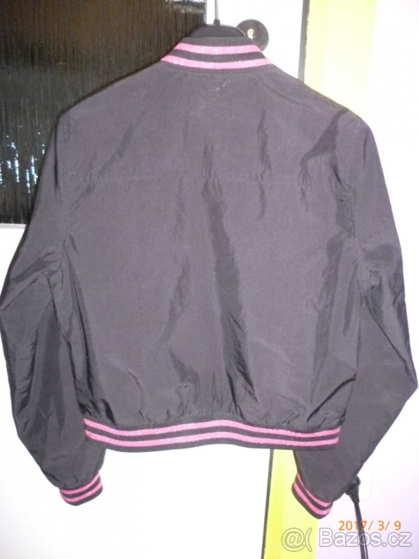 Černé bundička - 3