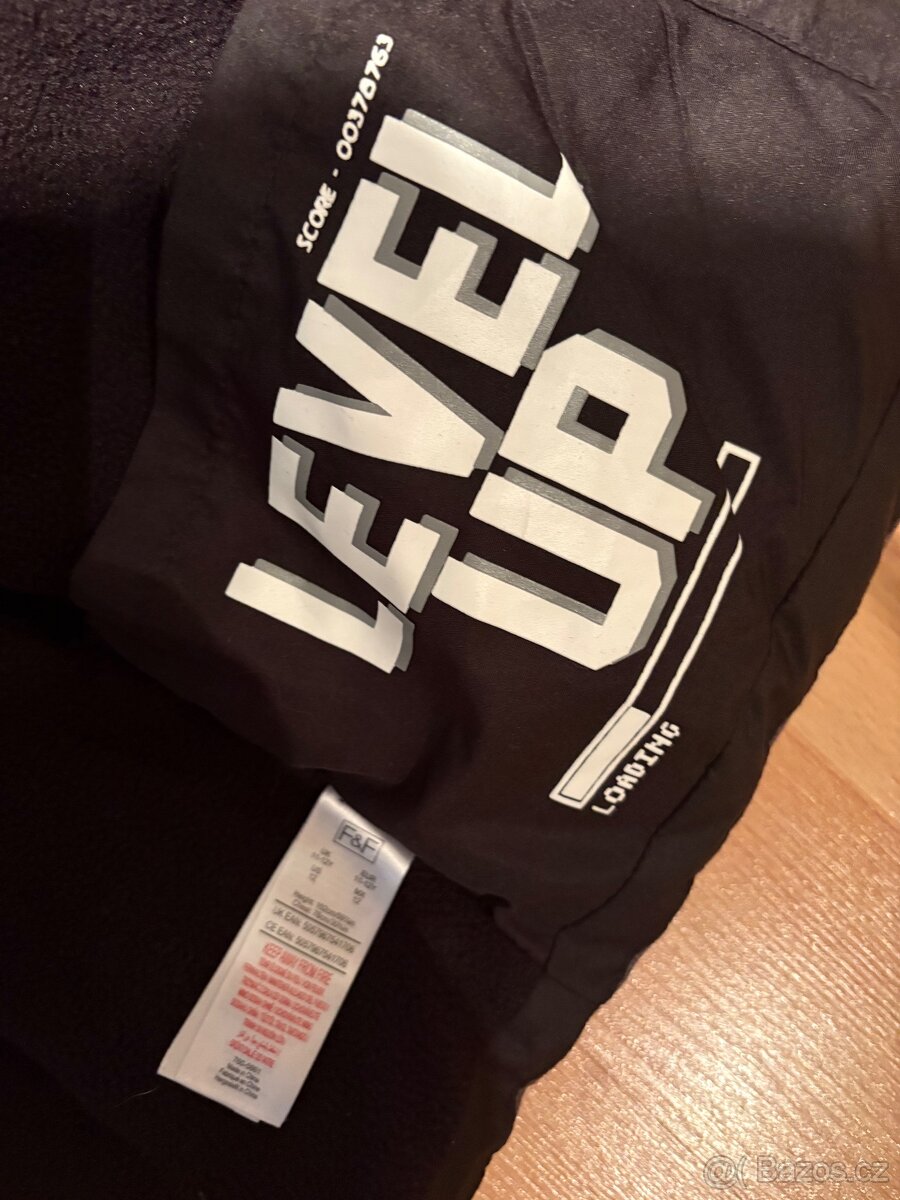 Chlapecká zimní bunda vel. 152 - 3