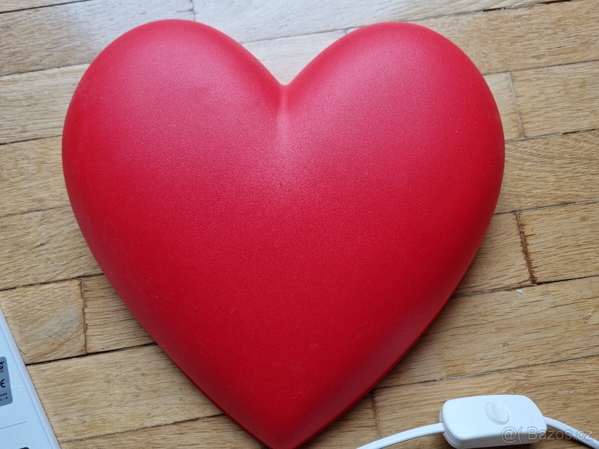 IKEA dětská lampička červené srdce - 3