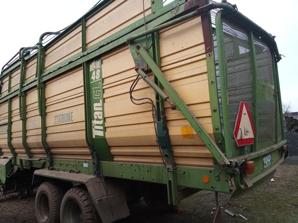sběrací senážní vůz krone titan - 3