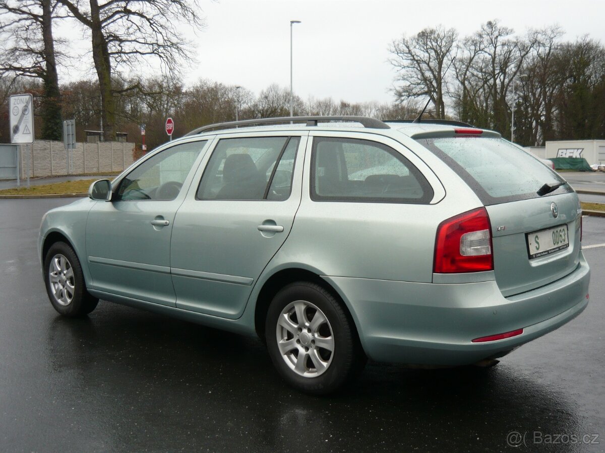 ŠKODA OCTAVIA 1.6 MPI 75KW COMBI - 3