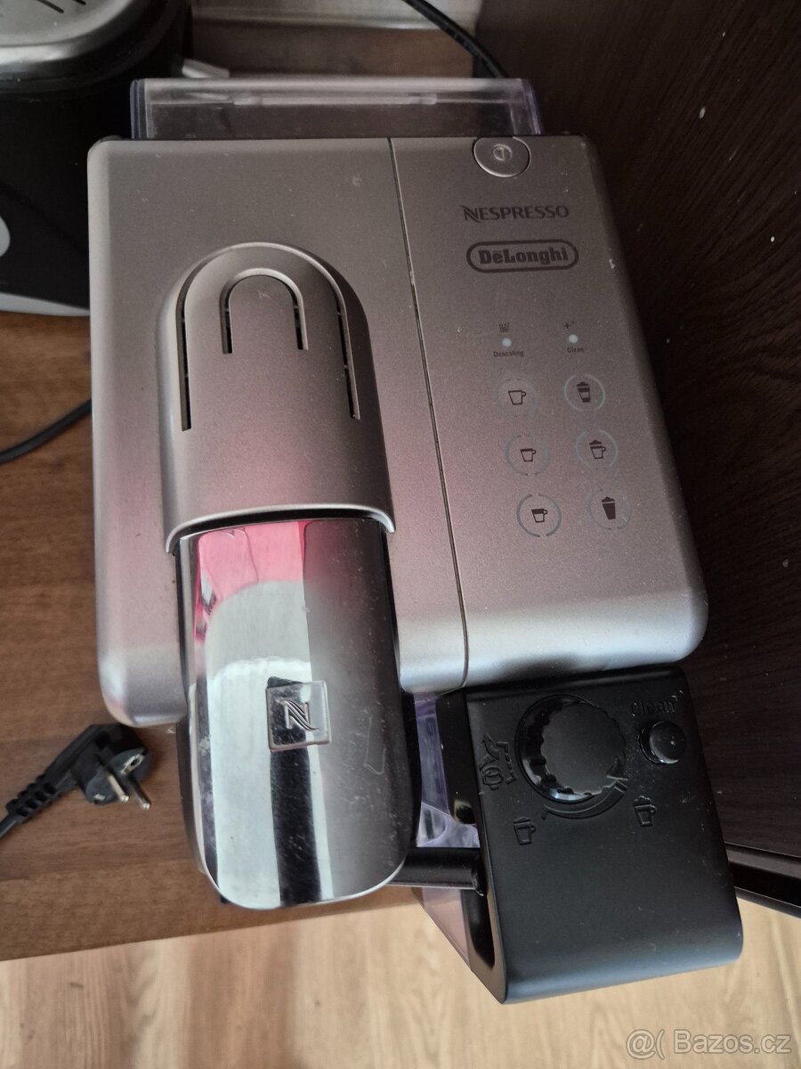 Kavovar Delonghi Nesspreso - 3