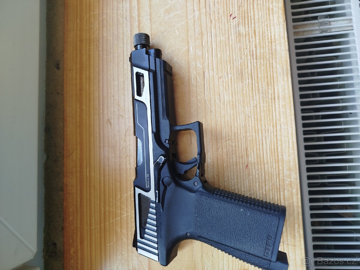 Gbb G&G pistol - 3