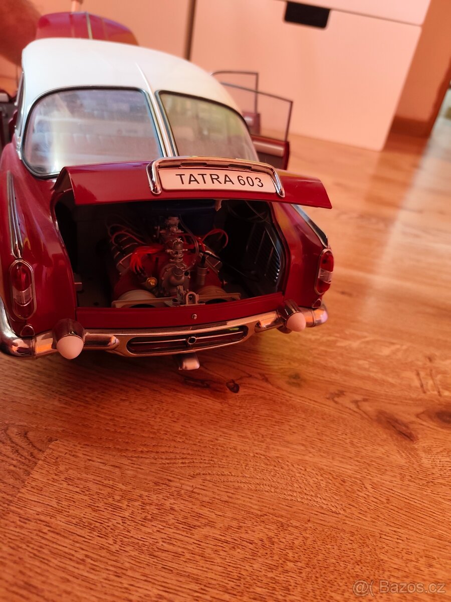 Tatra 603 1:8 Deagostiny - 3