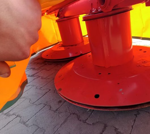 Rotační bubnová sekačka 1,65 m – žací stroj za traktor - 3