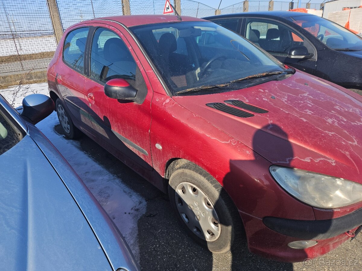 Peugeot 206 1.4HDI 5 dveří r.v.2003 - 3