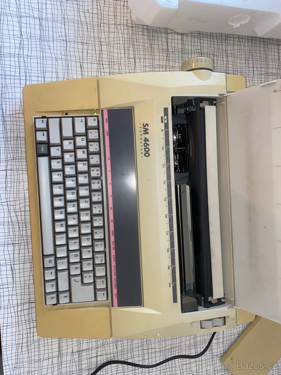 Elektricky psací stroj - 3