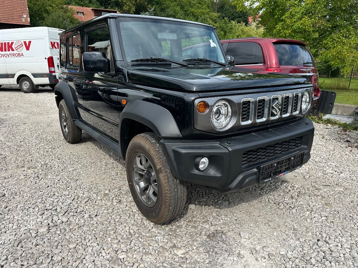 2025 Suzuki Jimny Allgrip 5-dverovy 4-mistny 4x4 - 3