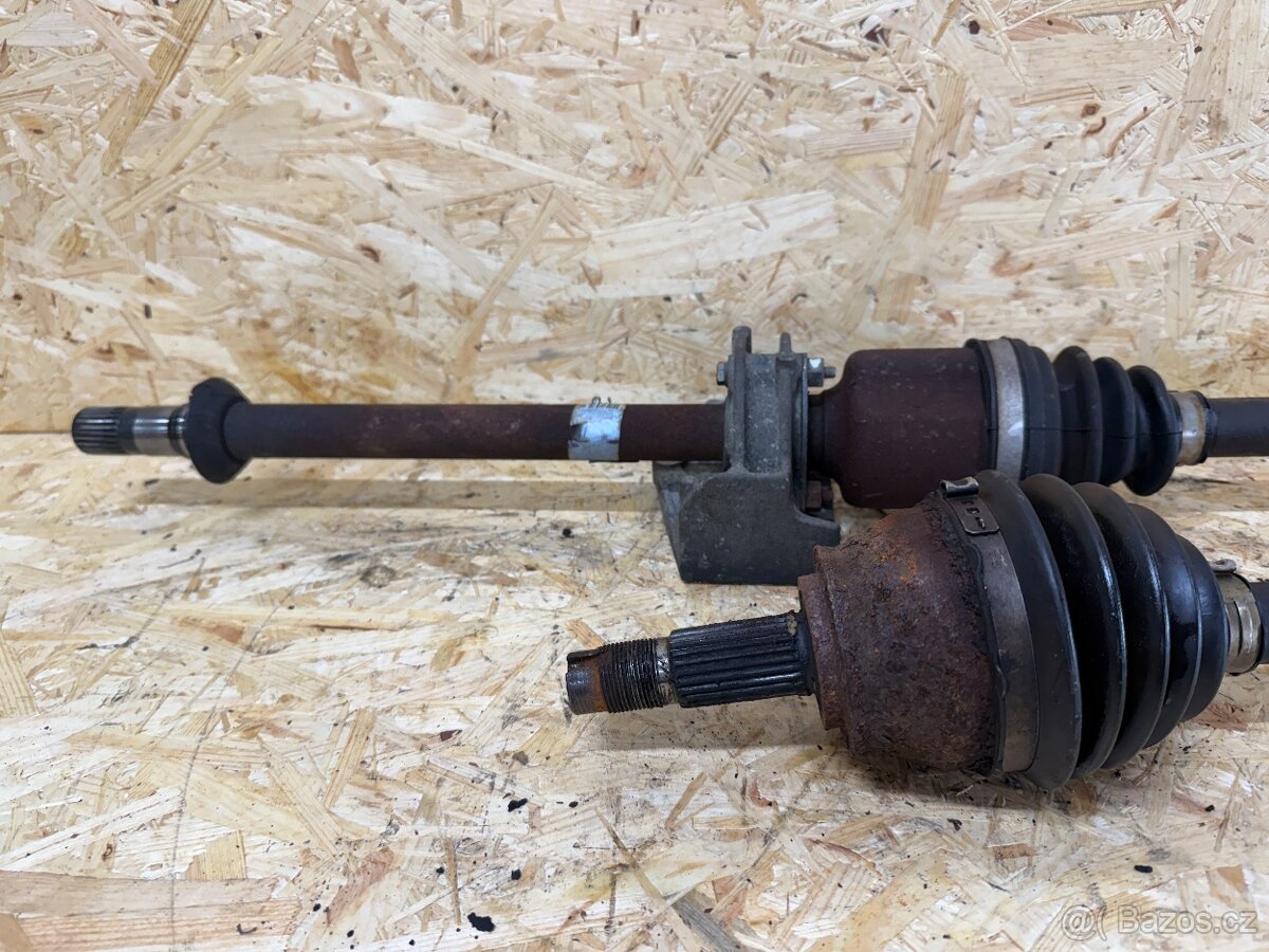 PŘEDNÍ POLOOSY FIAT LINEA 1.3 MJTD 51816764 / 51816768 - 3