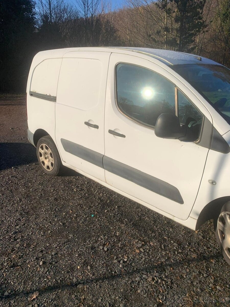 Peugeot partner III, 3 místa, 2012 - 3