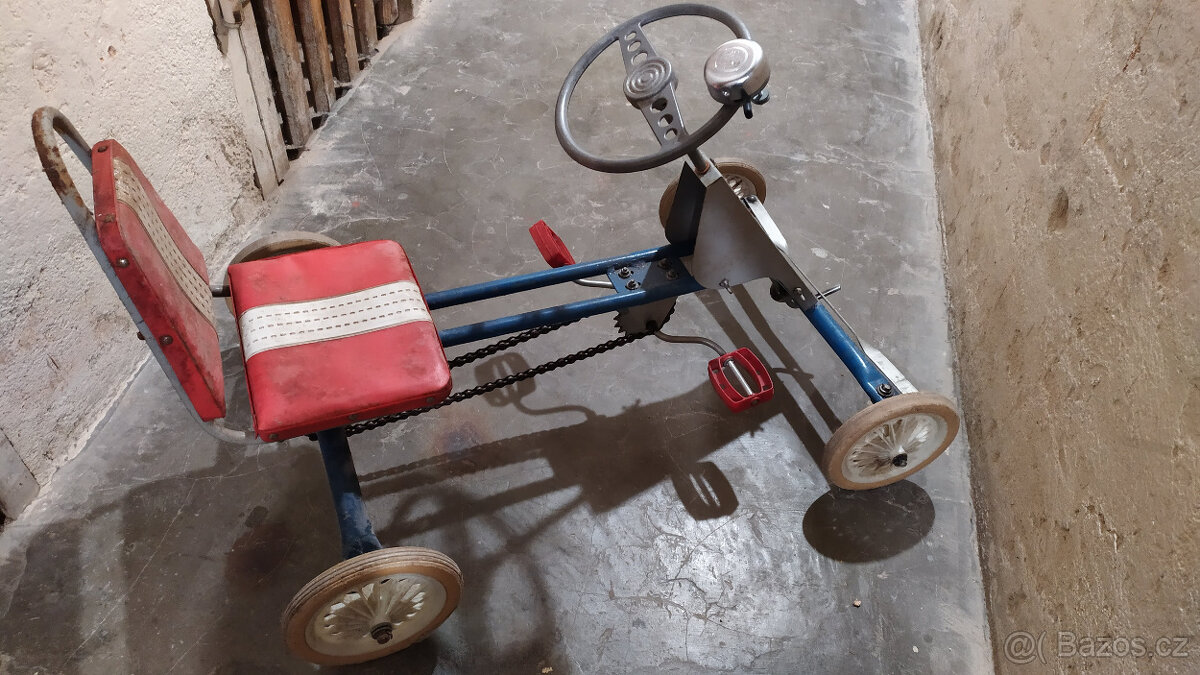 Retro šlapací autíčko motokára - 3