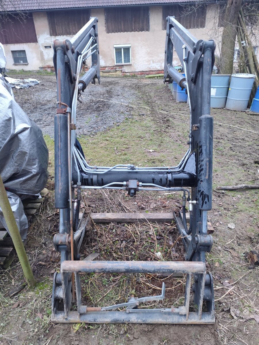 Konzole a podvázání na čelní nakladač TRIMA - 3