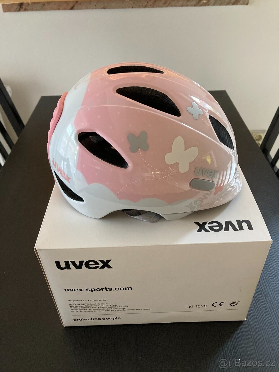 Dětská helma UVEX - 3