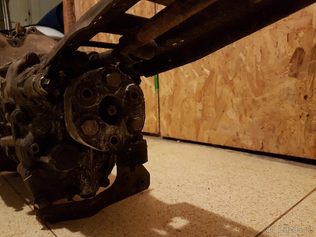 Převodovka BMW e21 pro motor m10, 4 rychlostní - 3