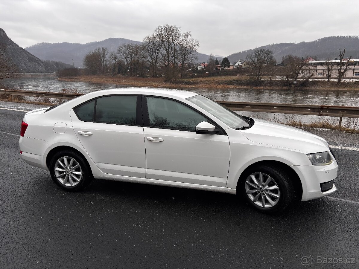 Škoda Octavia - 3