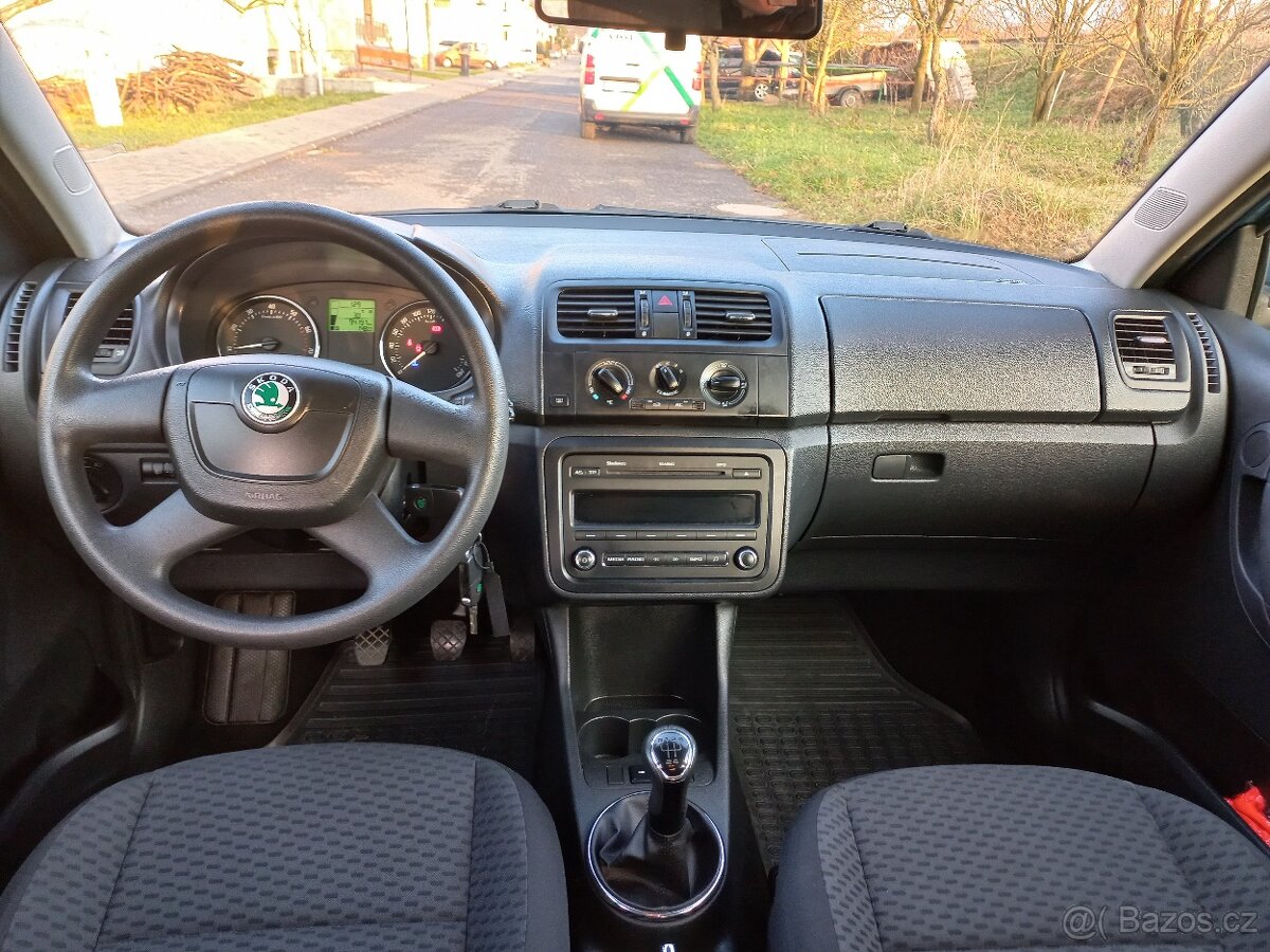 Škoda Fabia 1,2i combi 2010 94tkm - 3