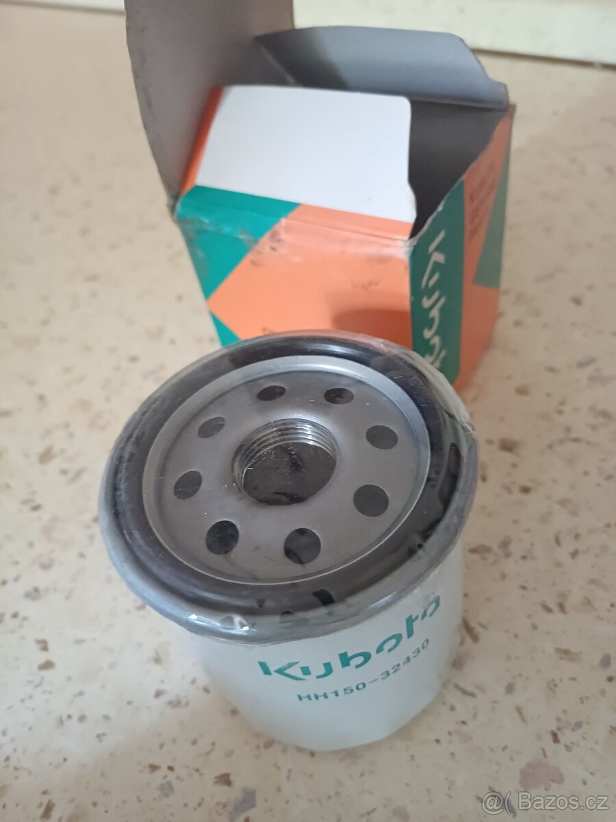 Kubota olejový filtr - 3