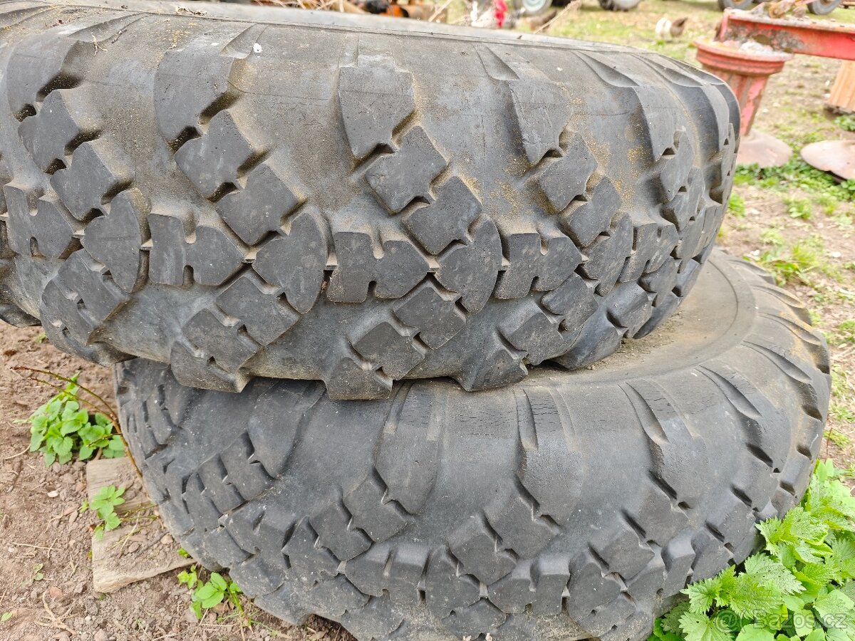 Pneu 13/18 - 3