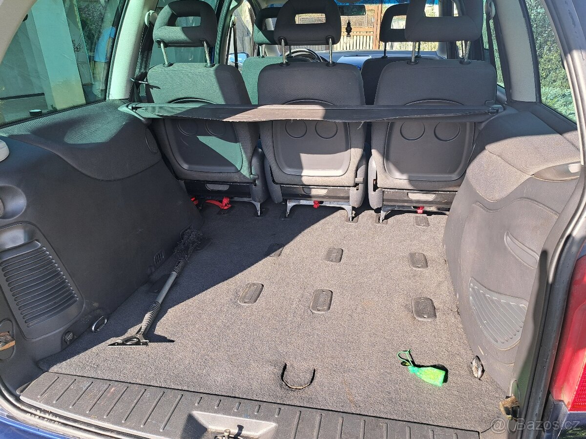 VOLKSWAGEN SHARAN - 3