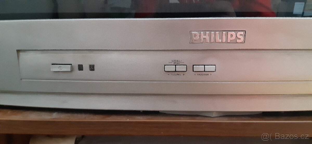 Starší TV Philips - úhlopříčka 70cm - 3