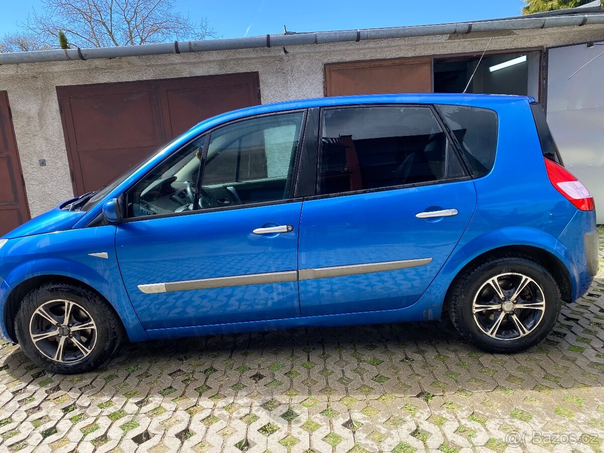 Renault Megan Scenic - 3