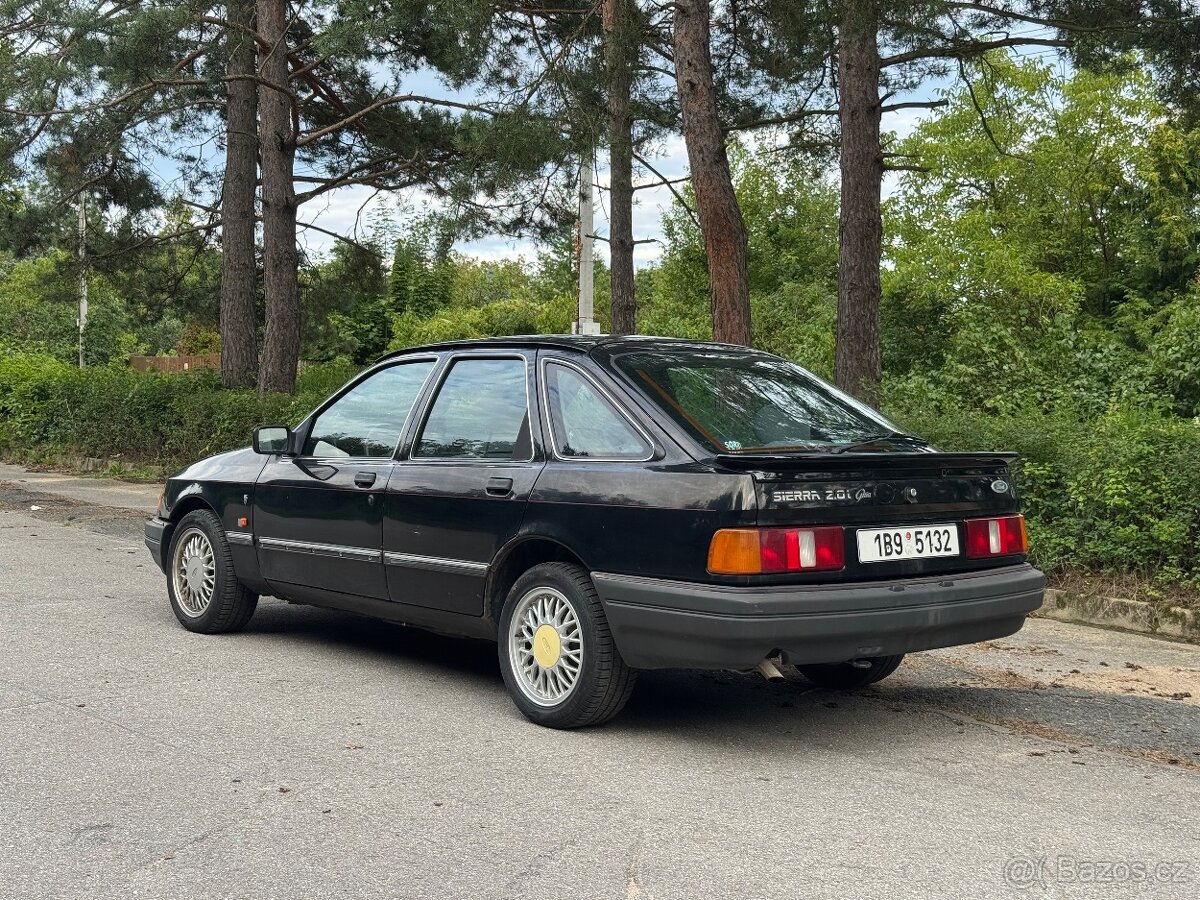 Ford Sierra 2.0i Ghia