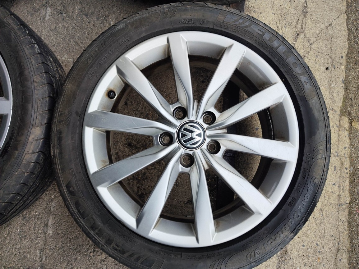 17"letní alu sada Dijon 5x112 origo Golf 7 GTD Octavia 3 RS - 3