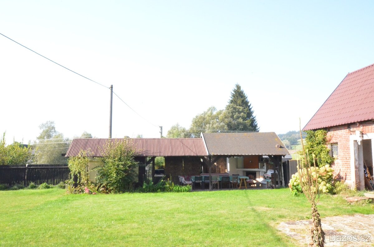 Prodej rodinného domu ve Vlčicích - 3