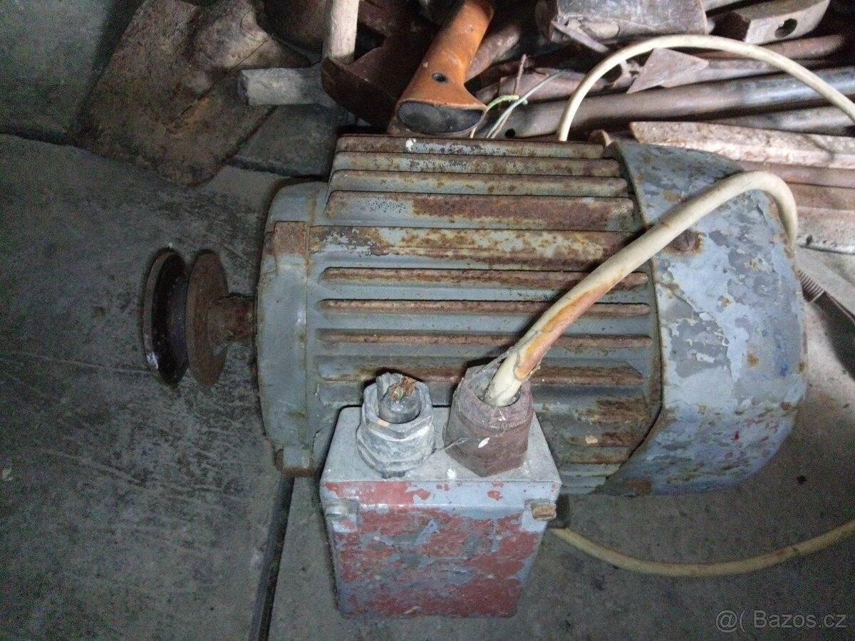 cirkula,hřídel,kabel,elektromotor,cyky - 3