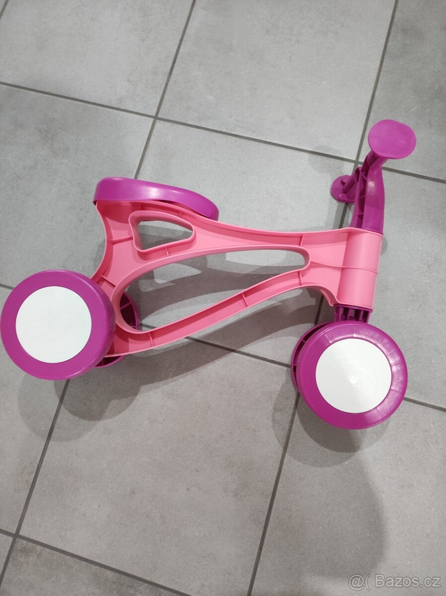 Plastové odrážedlo - 3