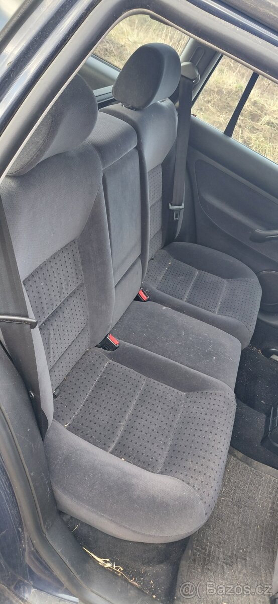 VW Golf 4 vyhřejvané sedačky - 3