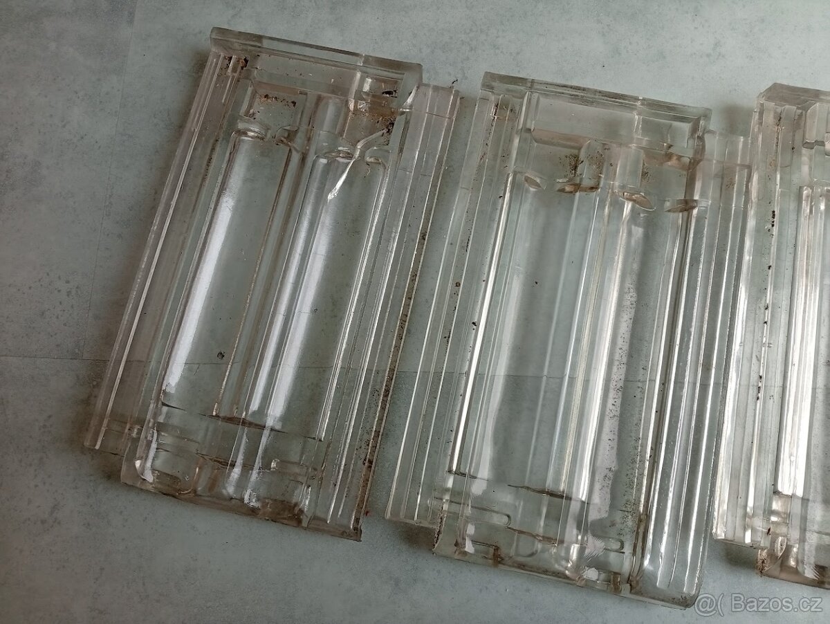 Skleněné prosvětlovací střešní tašky - typ Kohn - 3