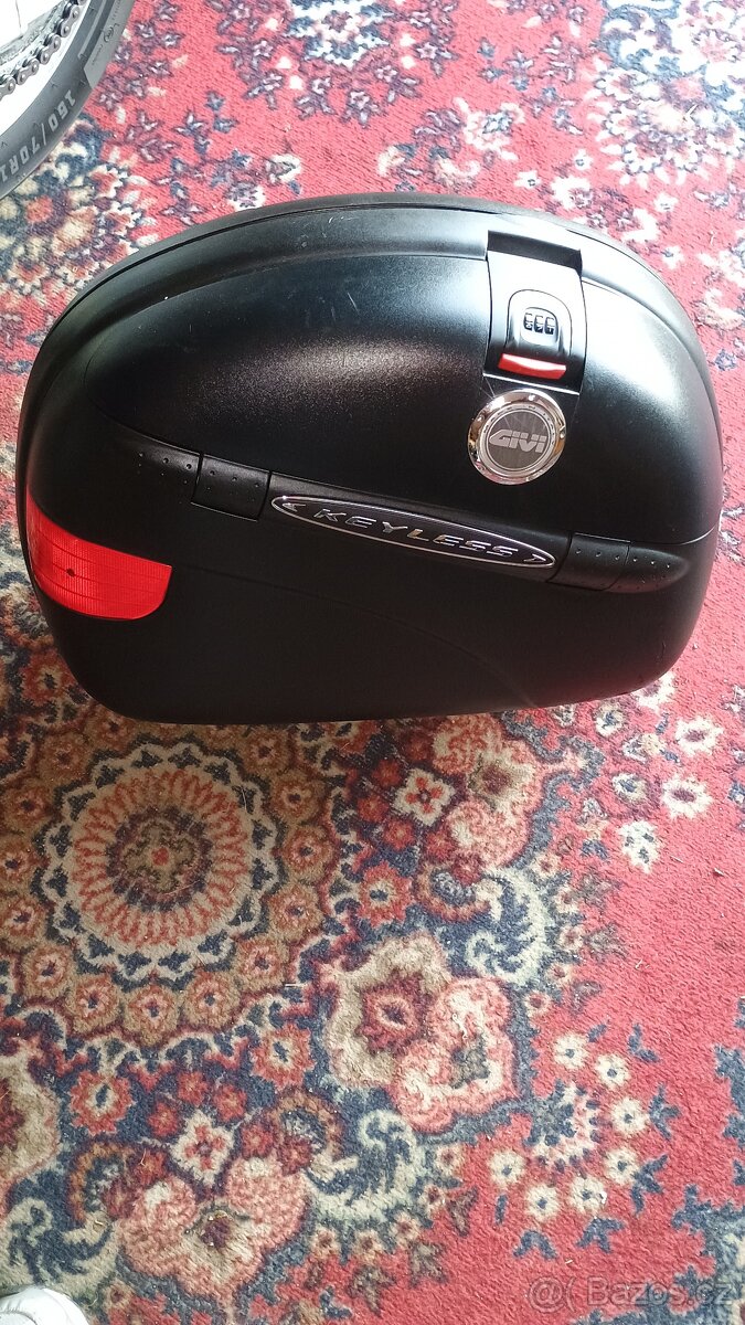 Boční Kufry na motorku Givi keyless - 3