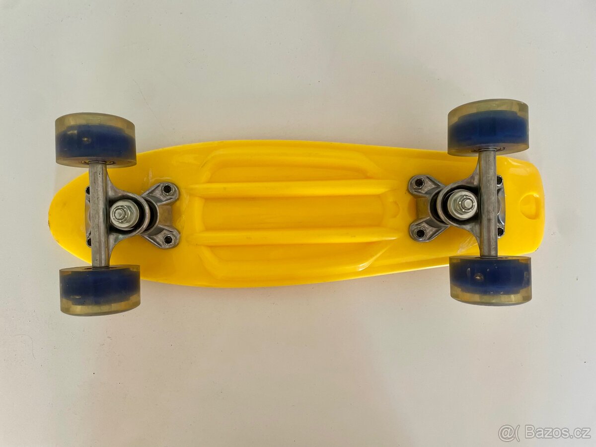 Penny board Worker – svítící kolečka - 3