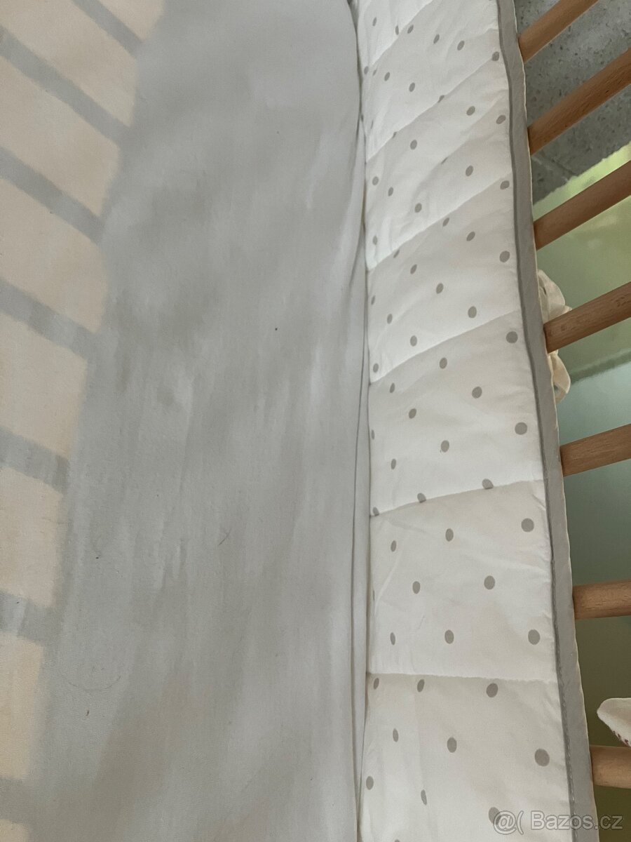 Dětská postýlka s matrací - 3