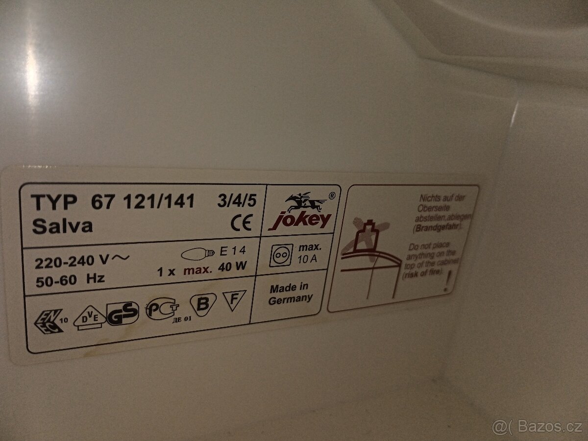 Skříňka zrcadlova se světlem - 3