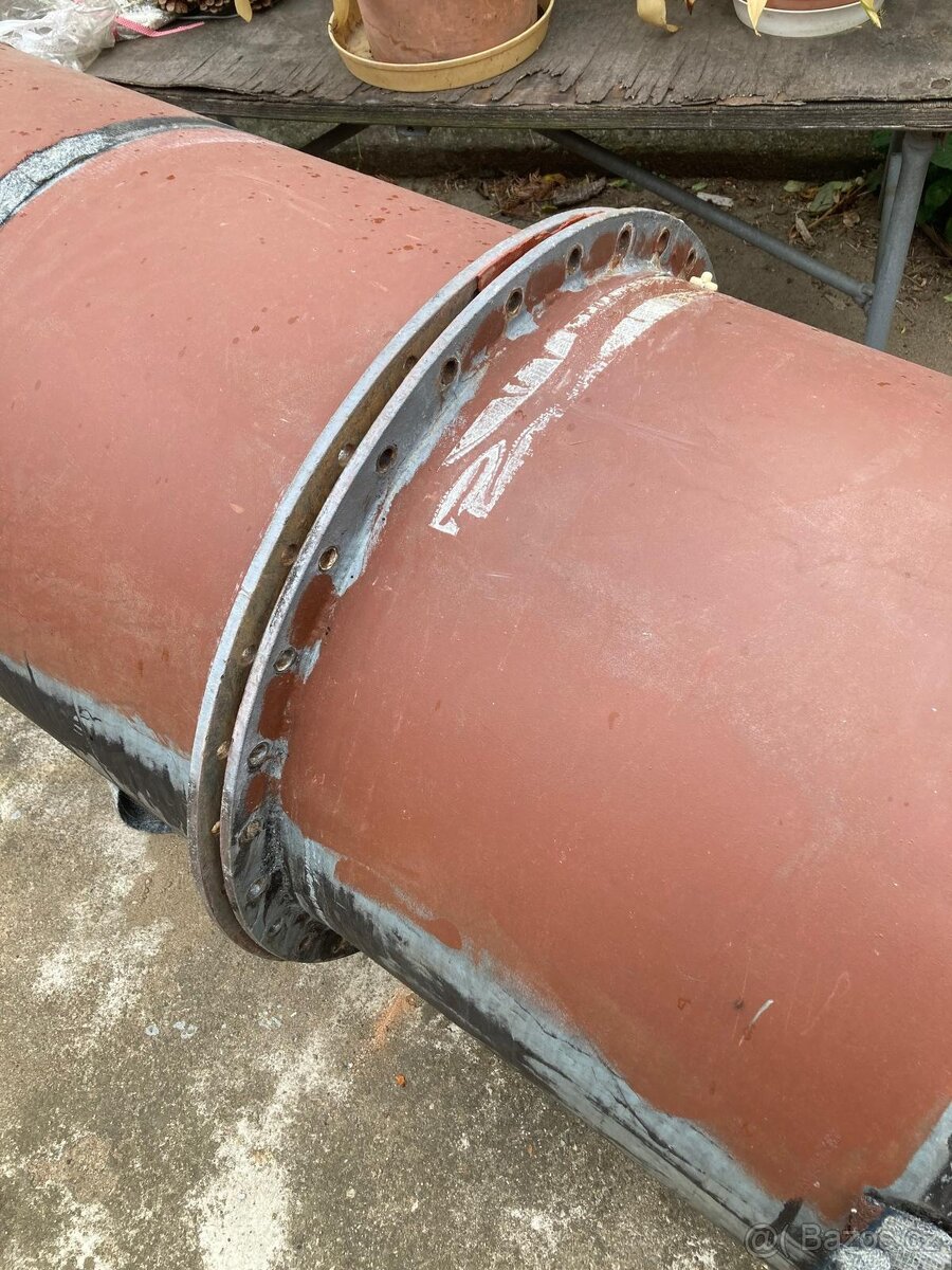 ŽELEZNÁ POZINKOVANÁ NÁDRŽ NA VODU+KONSTRUKCE - 3