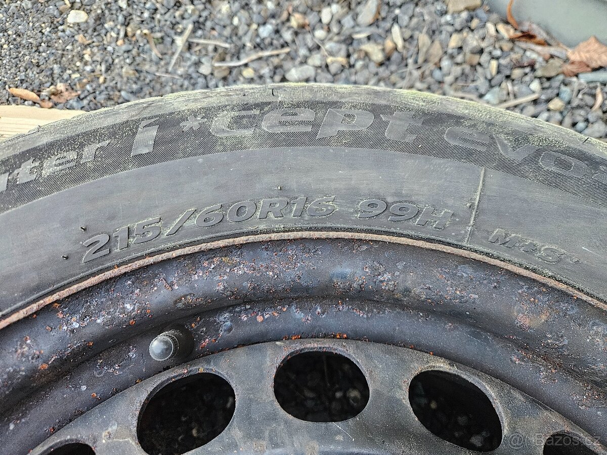 Škoda Yeti - sada disků+gumy - 3