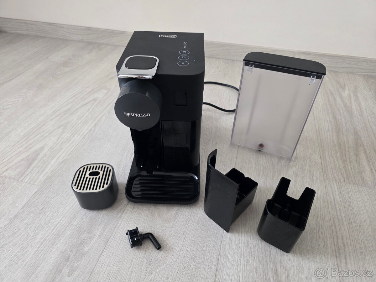 De'Longhi Lattissima One EN500.B + příslušenství a kapsle - 3