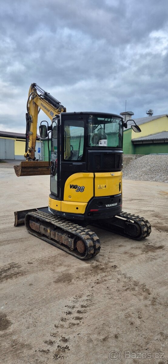 Yanmar Vio38 - vč. hydraulická svahovka, 2x podkopovka - 3