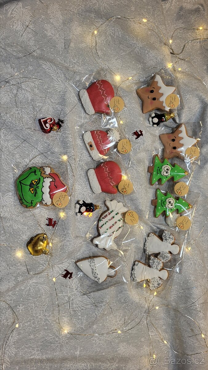VÁNOČNÍ PERNÍČKY - DÁRKOVÁ KRABIČKA MIX
- 3