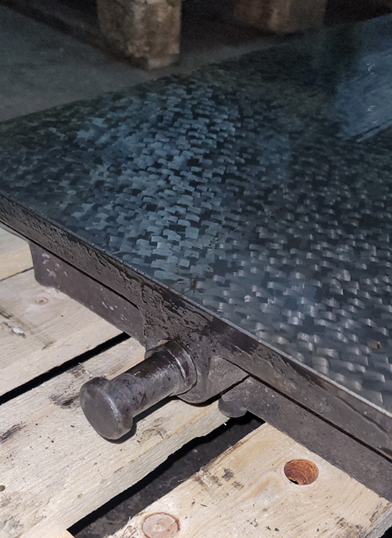 Rýsovací litinová deska 500 x 400 mm D8. - 3